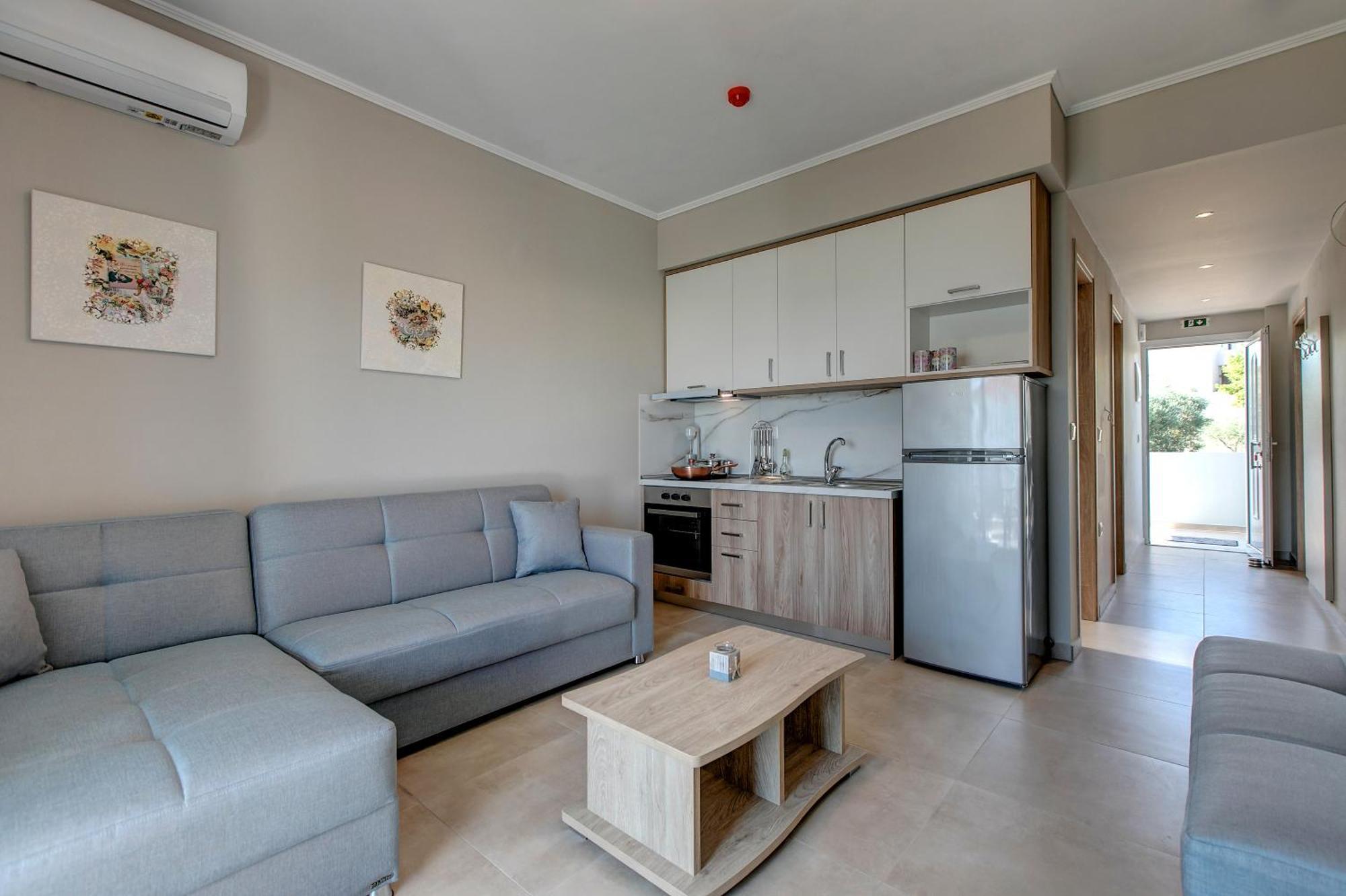 The House Of The Roses Apartment Gerakini Exterior photo